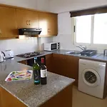 Appartement First Floor 2 Bedroom Apartment, Large Balcony, Amazing Sea Views, Communal Pool *