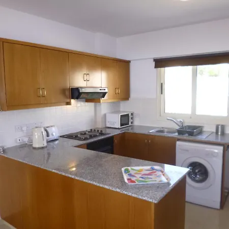 First Floor 2 Bedroom Apartment, Large Balcony, Amazing Sea Views, Communal Pool Apartment