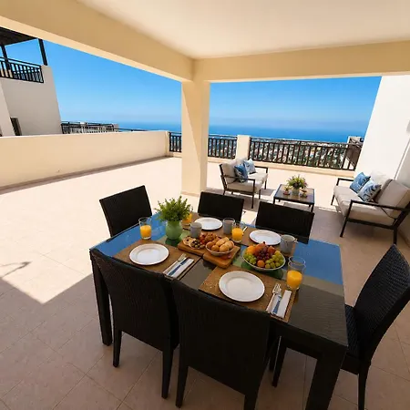 First Floor 2 Bedroom Apartment, Large Balcony, Amazing Sea Views, Communal Pool