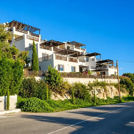 First Floor 2 Bedroom Apartment, Large Balcony, Amazing Sea Views, Communal Pool * Peyia