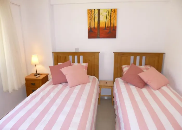 First Floor 2 Bedroom Apartment, Large Balcony, Amazing Sea Views, Communal Pool Pegeia